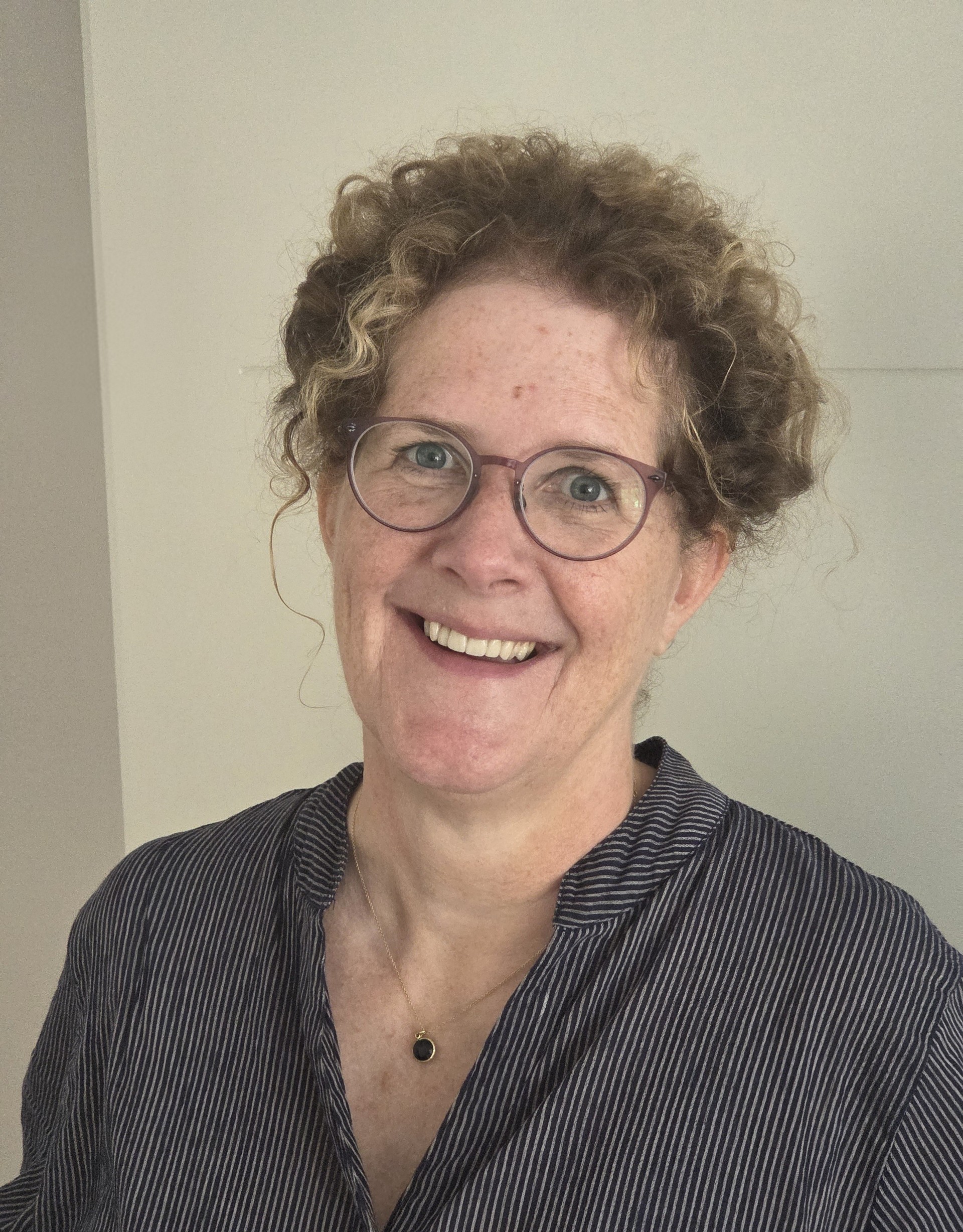 Mw. M. Van Gend Praktijkverpleegkundige (POH-S) en praktijkmanager
